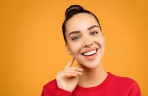 Chica sonriendo, como nuestros clientes satisfechos